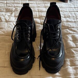 Ganni Black Lace Up Loafer Boot like new